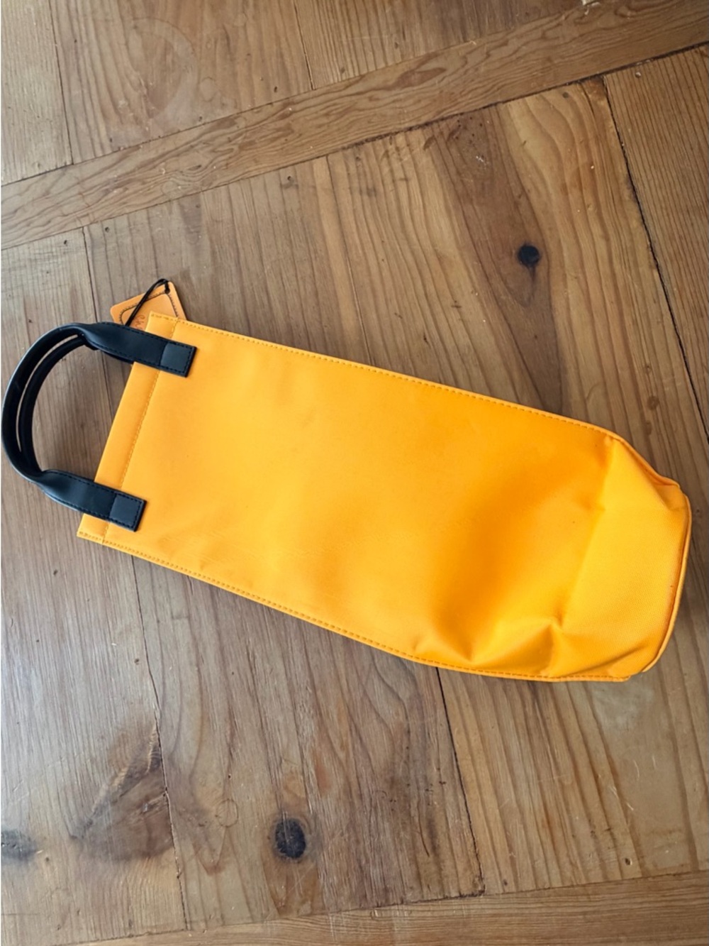 Veuve Clicquot insulated tote bag - Picture 2 of 4